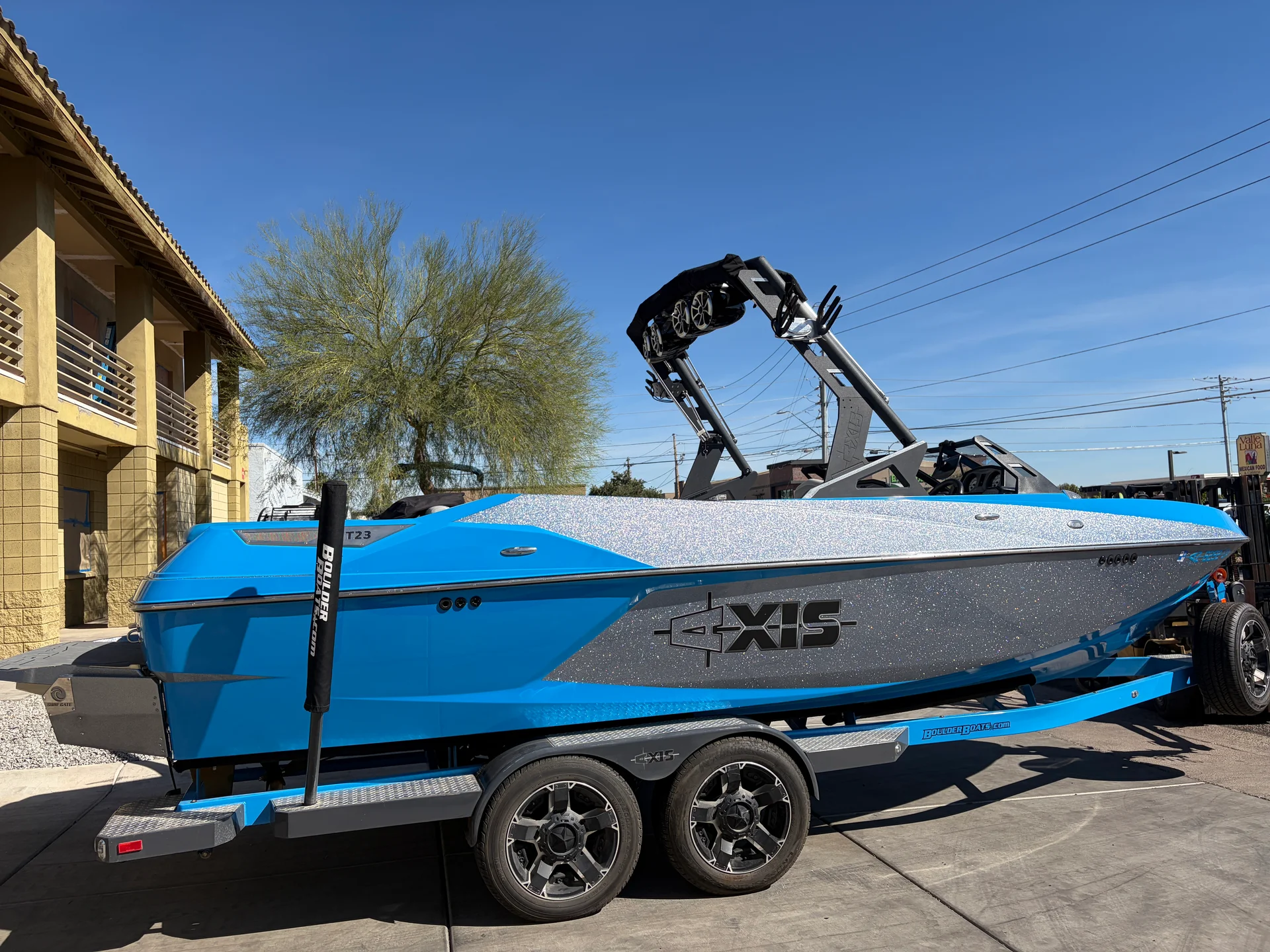 2018 Axis T23
