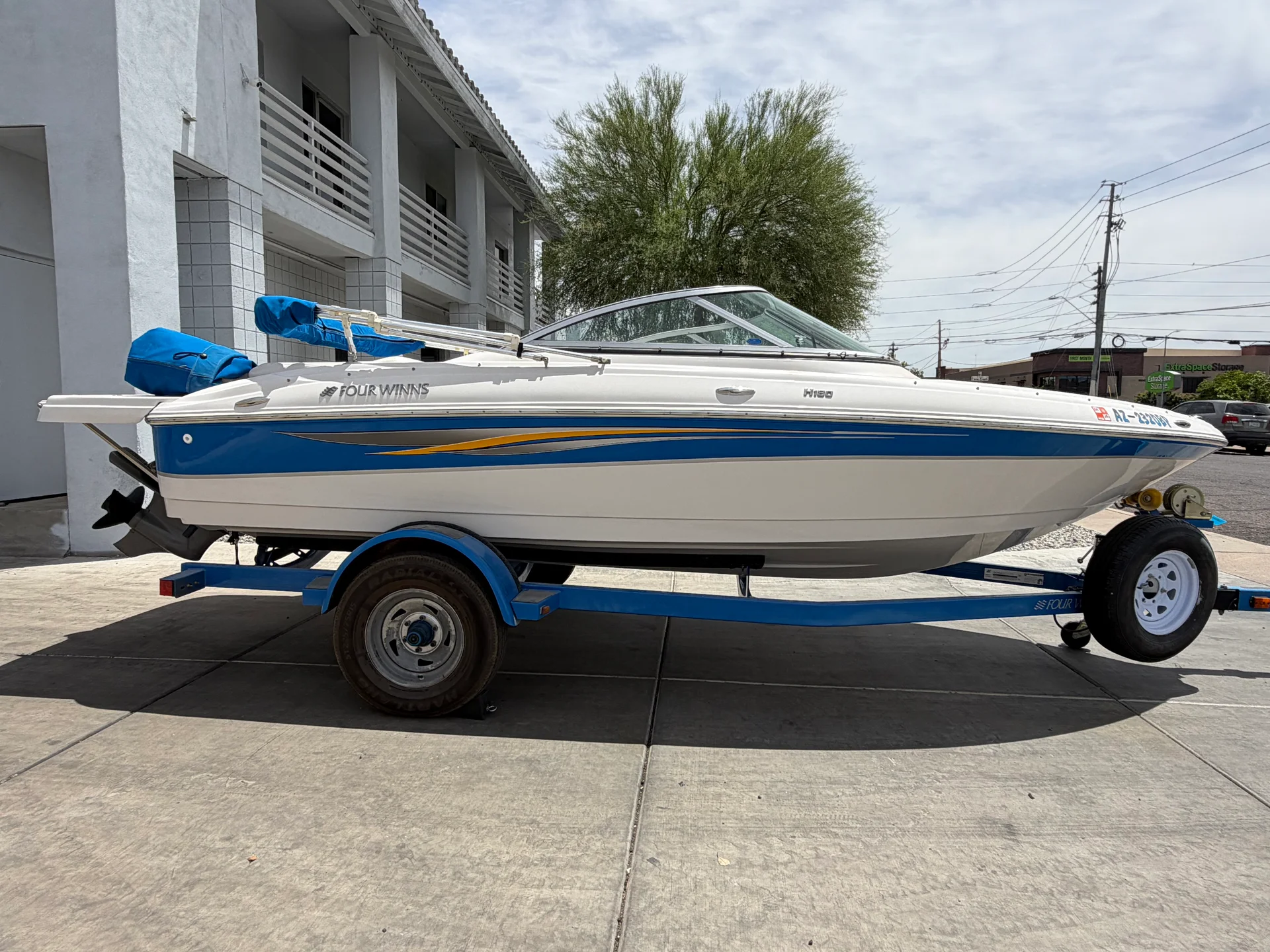 2008 Four Winns H180