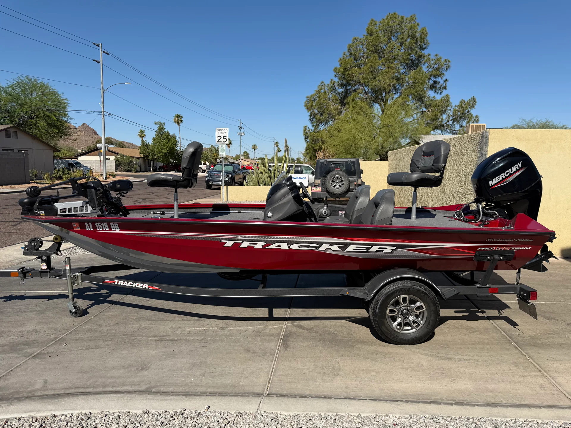 2021 Tracker 175 TXW TE