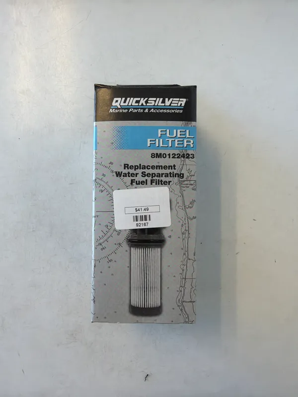 8M0122423 W Filter Fuel DFI & V