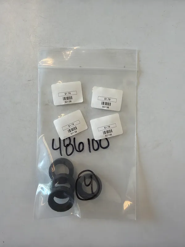 486100 Strainer Flush Face Seal