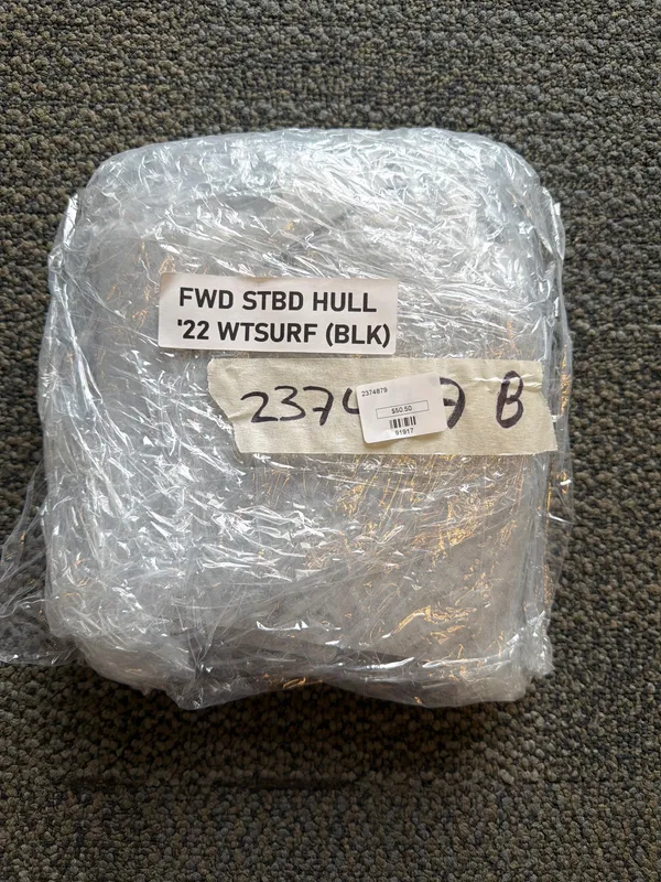 Tape, Aft Hull Graphic Starboard Blk
wtsurf-22