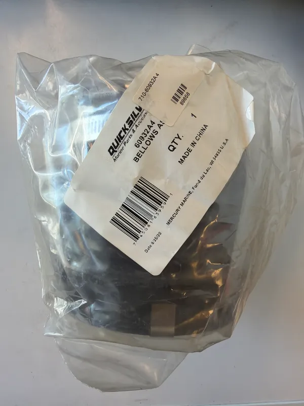 Mercury Marine 60932A4 W U-Joint Bellows Alpha I MZ