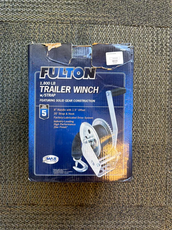 Winch 1800LB W/ Strap