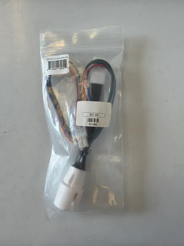 Pt-Tc3-S 6 Pin Female