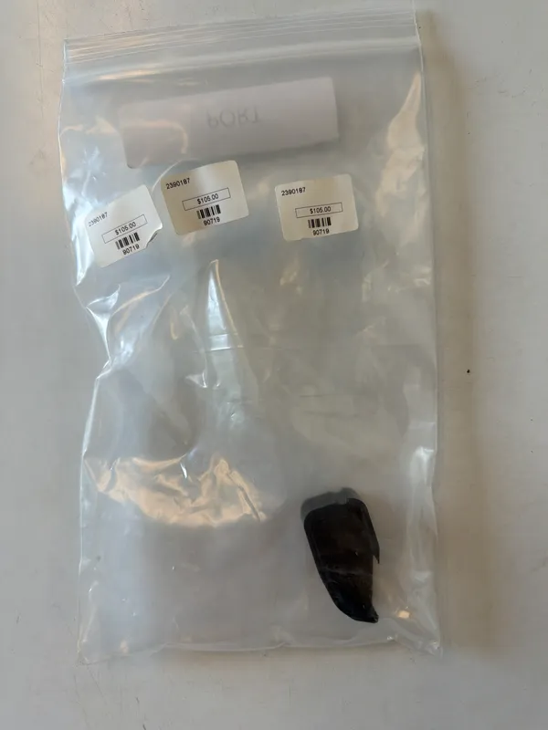 H22 Prt Frnt Wing Cap, Windshield, 2390187