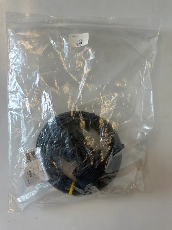 Airmar ST300 Plastic Thru-Hull Shorty For Raymarine St Series Spade Connectors